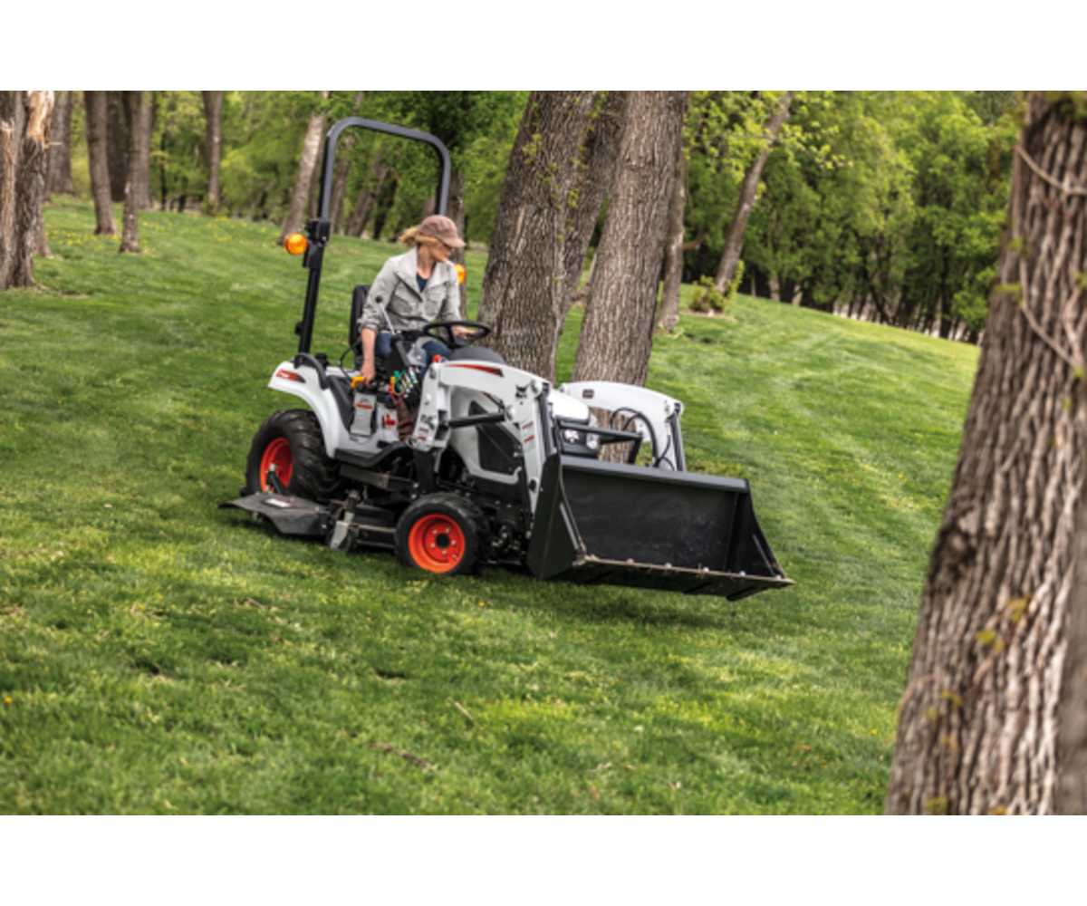 Bobcat CT1025 Sub-Compact Tractor