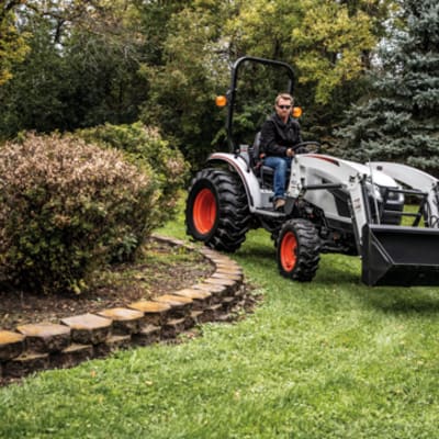 Bobcat CT2025 HST Compact Tractor