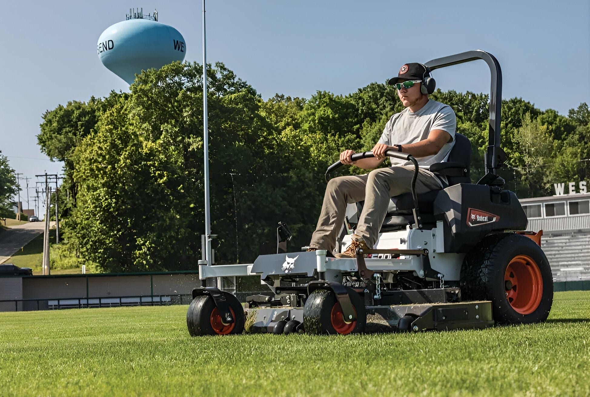 Bobcat ZT5000 Zero-Turn Mower (7872273)