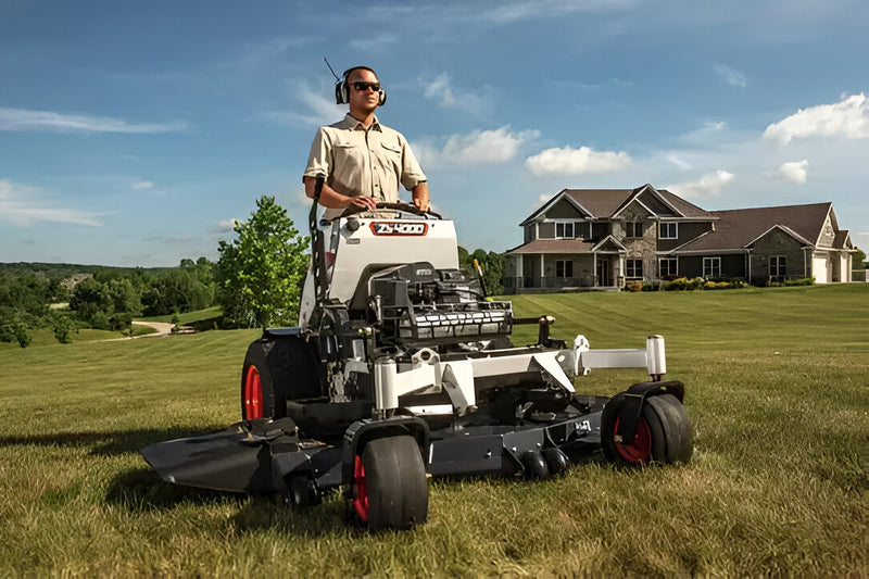 Bobcat ZS4000 Zero-Turn, Stand-On Mower (9994002)