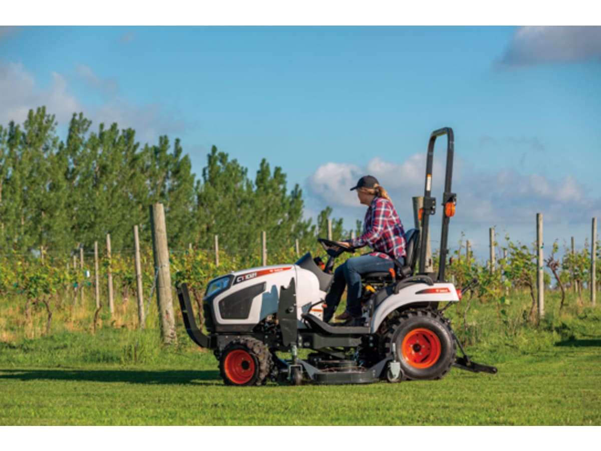 Bobcat 7363024 Mid-Mount Mower